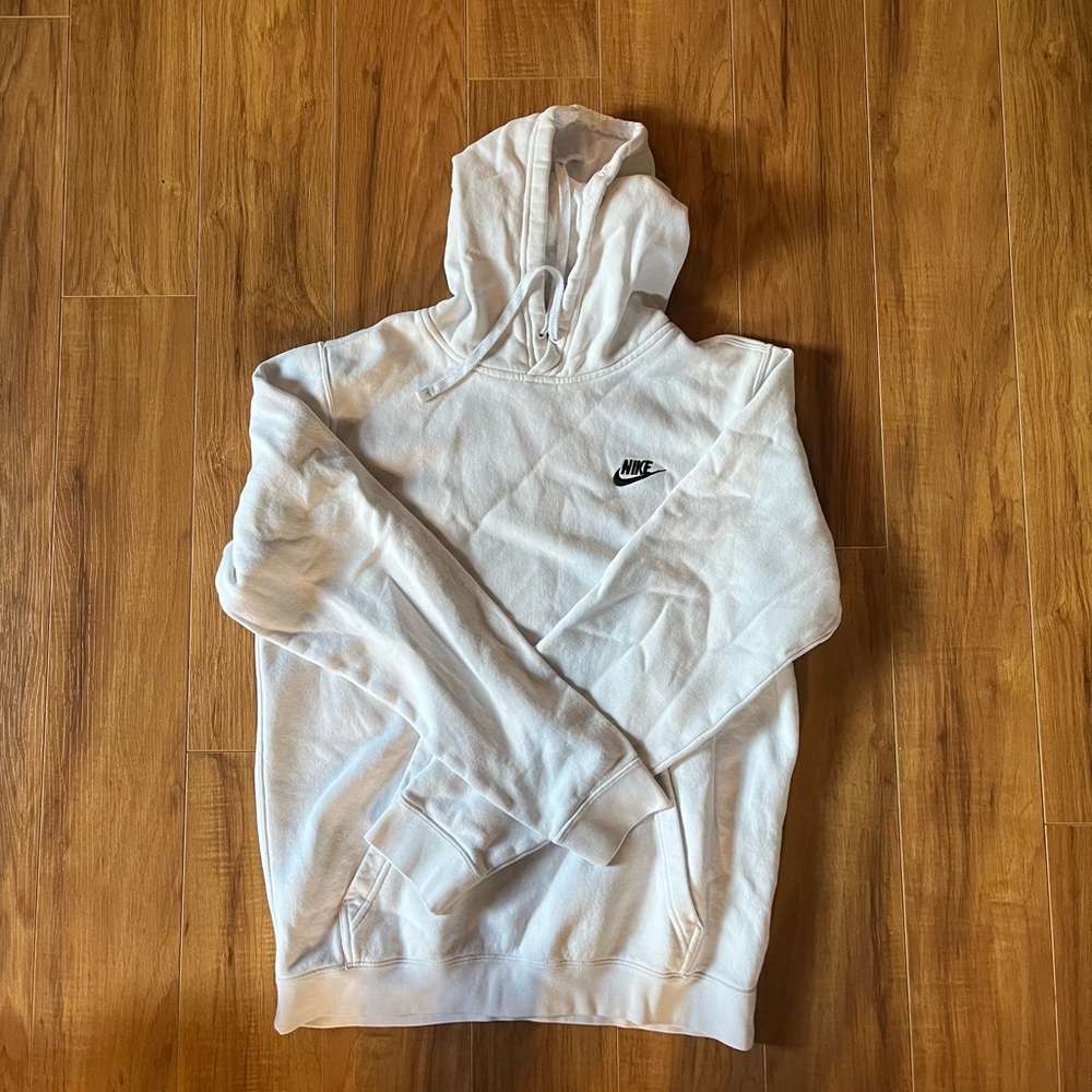 Nike Sweatshirt!